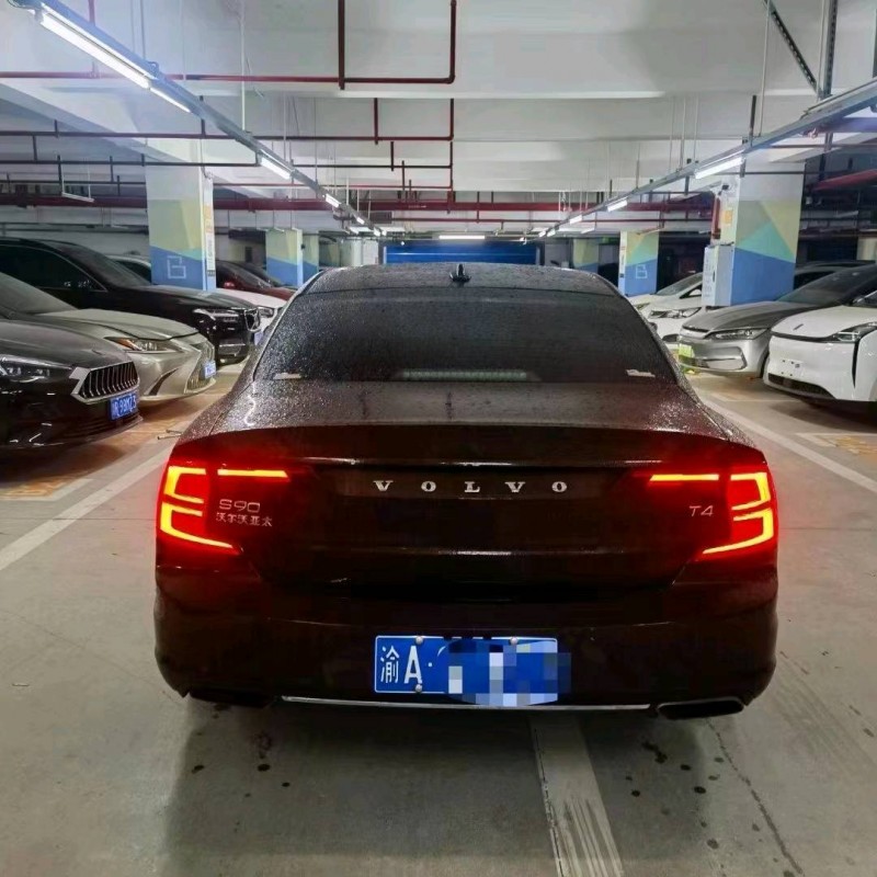 重庆18年沃尔沃S909