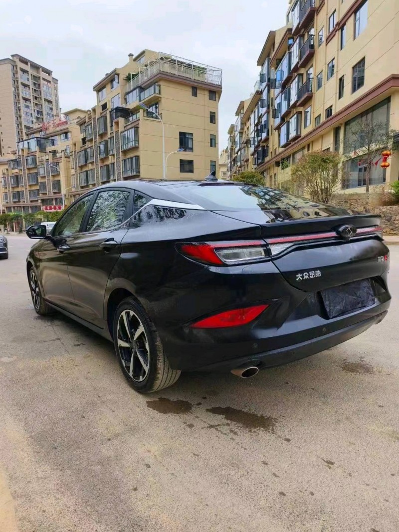 安順22年江淮思皓A53
