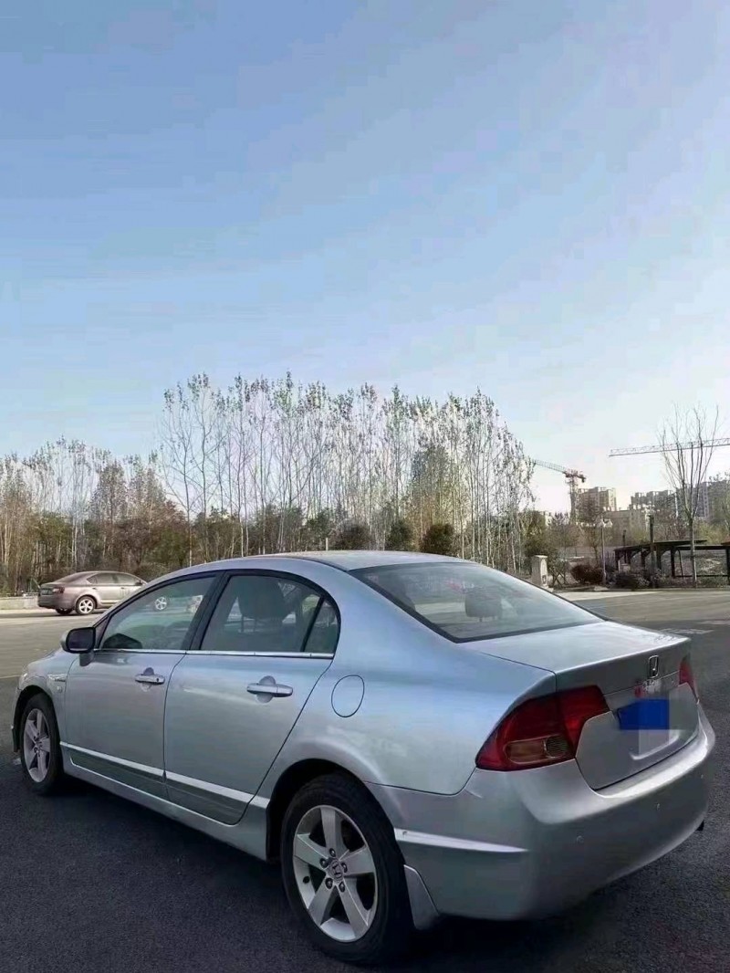 聊城09年本田思域5