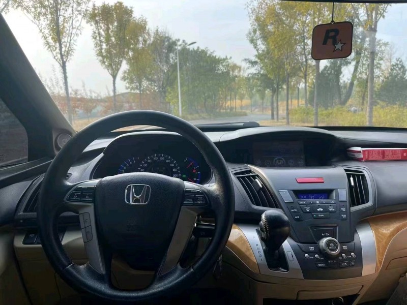 青岛10年本田奥德赛5