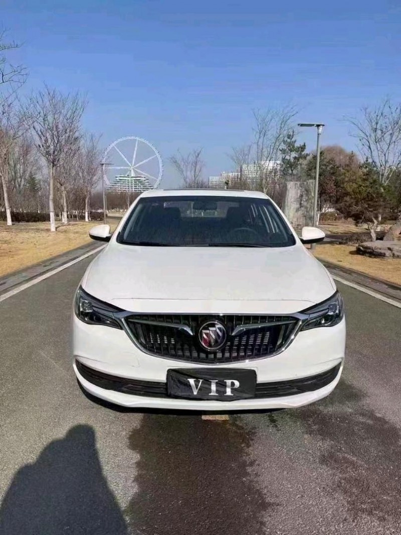 聊城23年别克英朗1