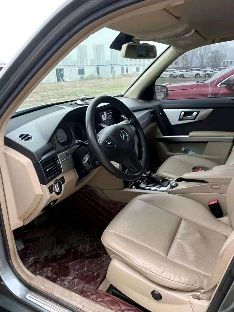 济南12年奔驰GLK5