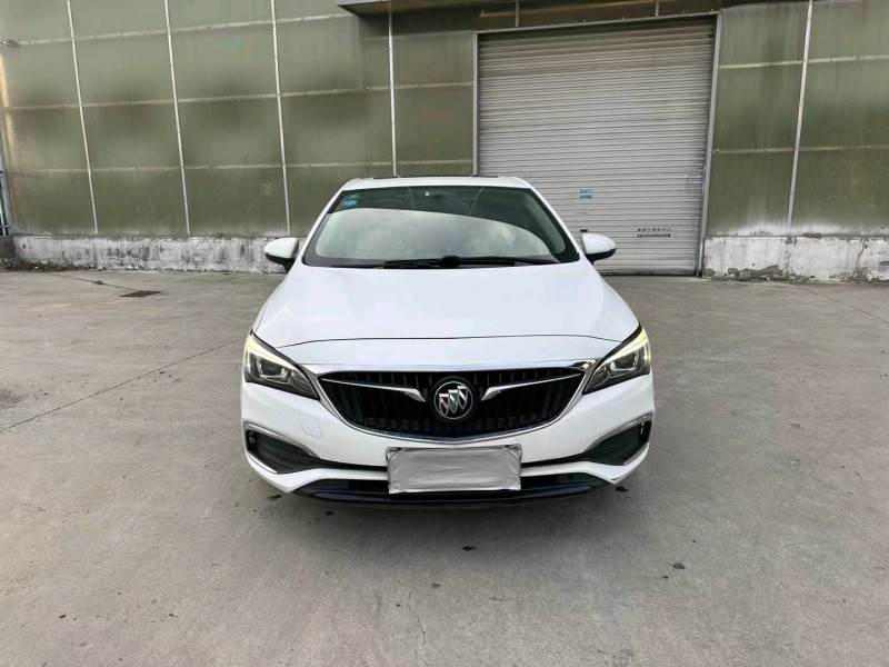 徐州18年别克威朗1