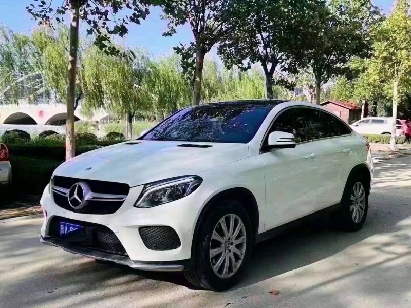 徐州18年奔驰GLE2