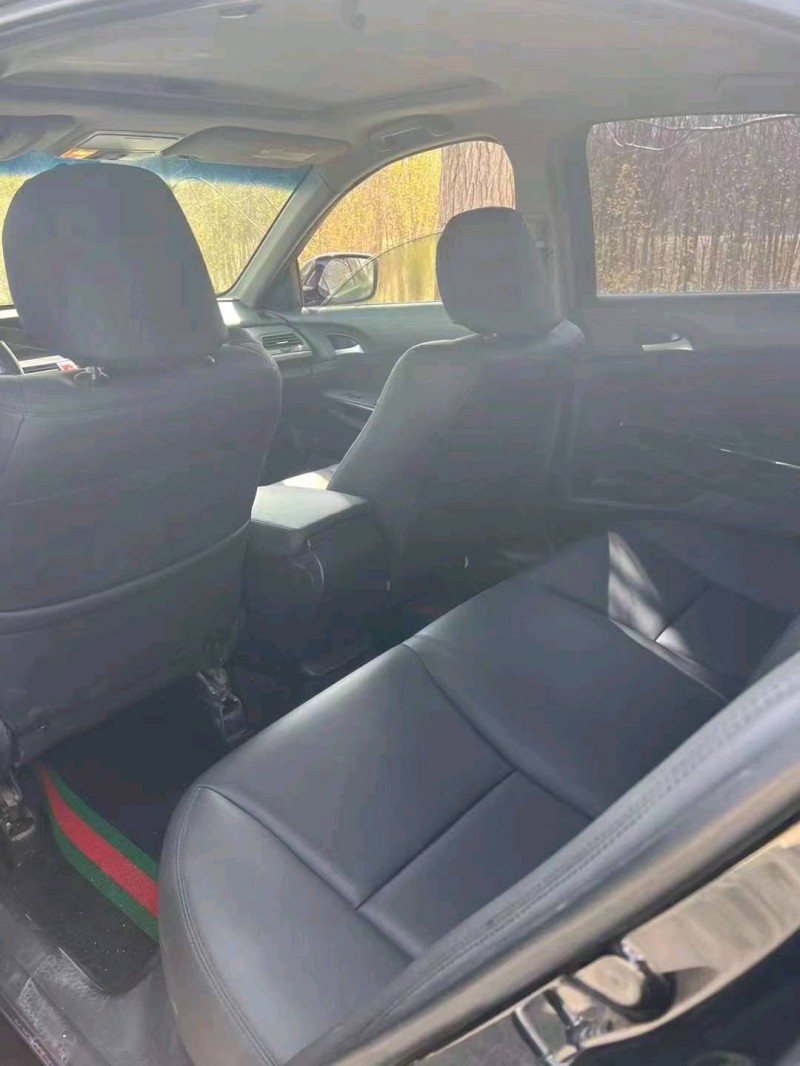 济南13年本田雅阁5