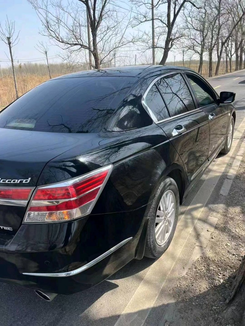 济南13年本田雅阁7