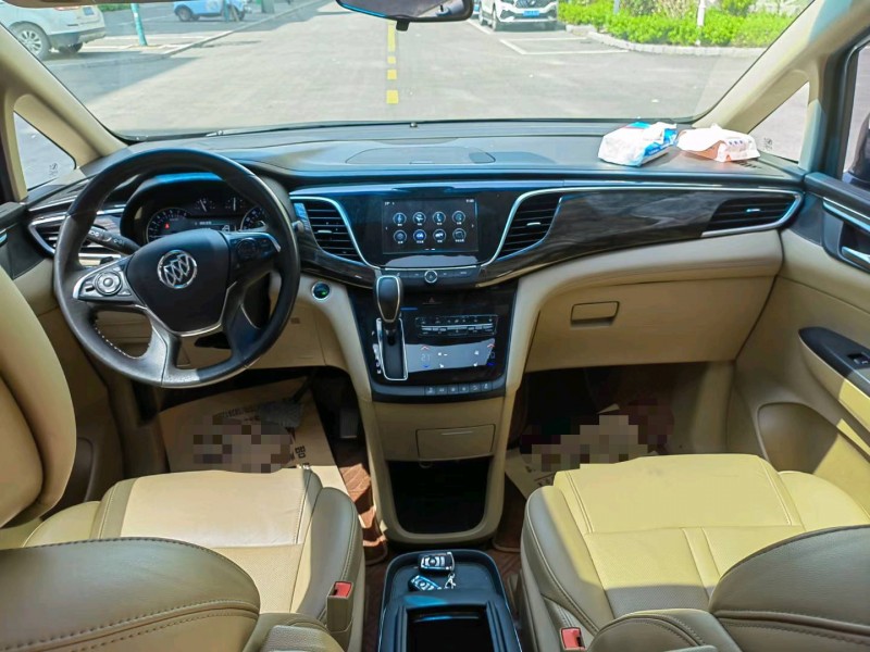 徐州17年别克GL86