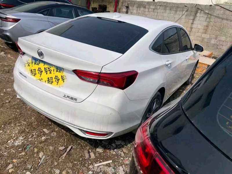 徐州21年别克威朗8