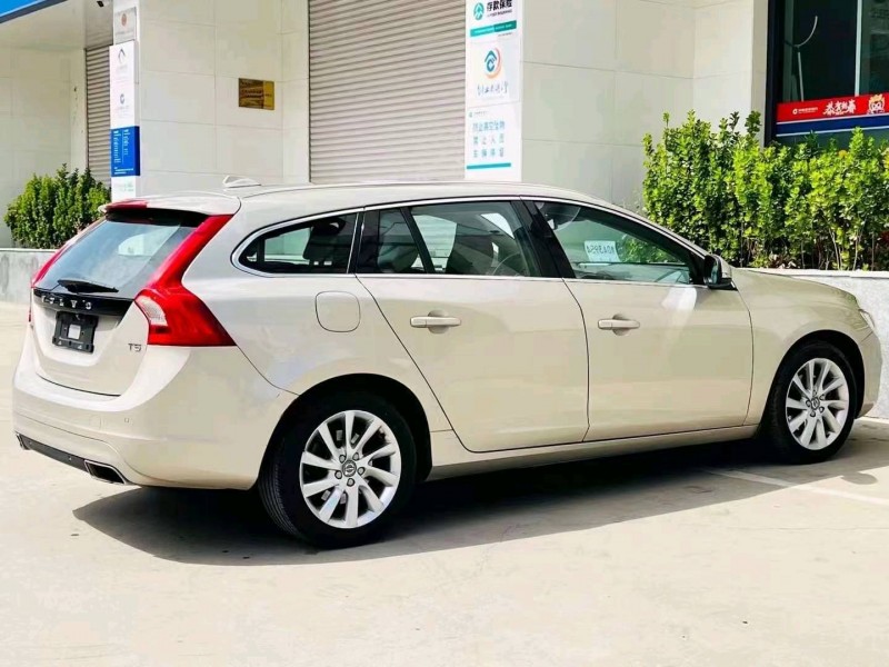 枣庄17年沃尔沃V606