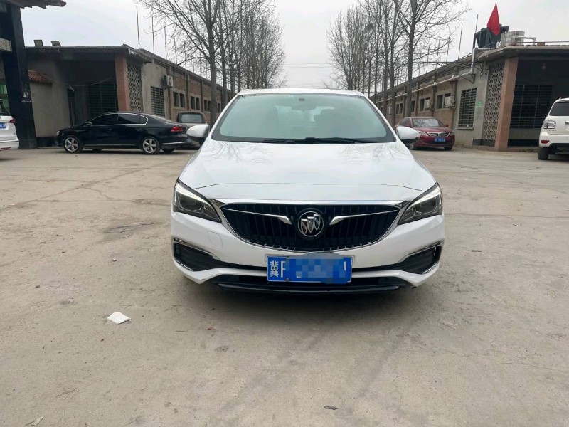 保定19年别克威朗1