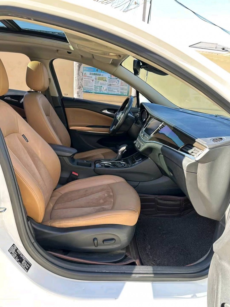 廊坊17年别克威朗7