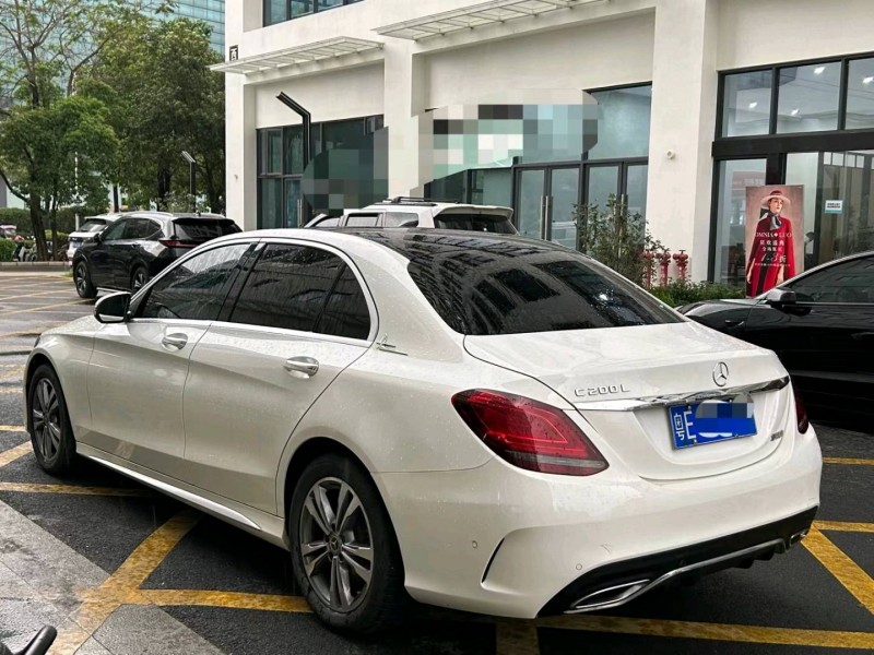 广州21年奔驰C8