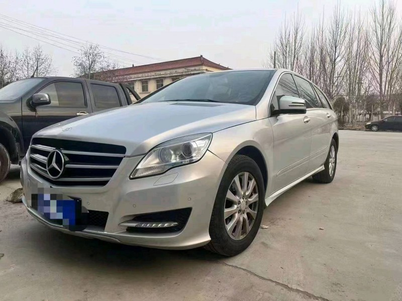 东营11年奔驰R5