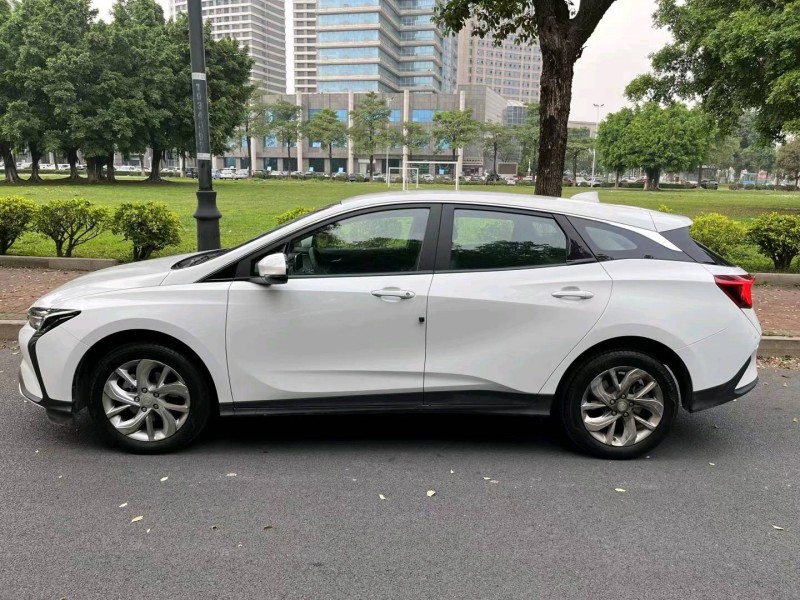 珠海23年别克微蓝2