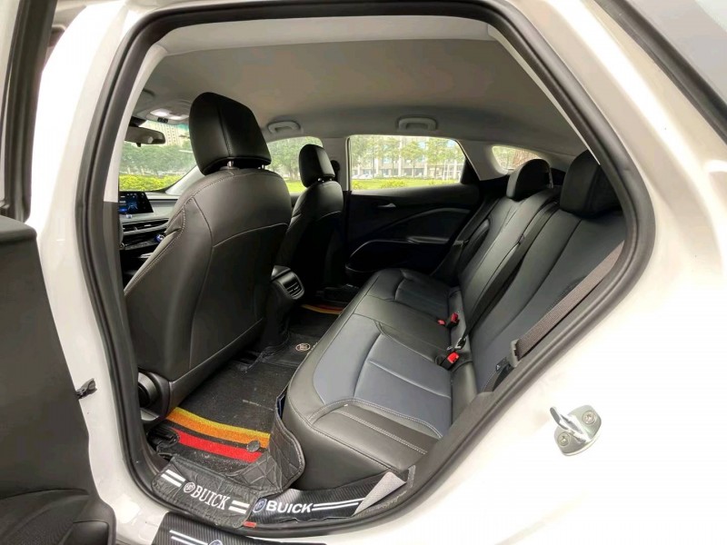 珠海23年别克微蓝8