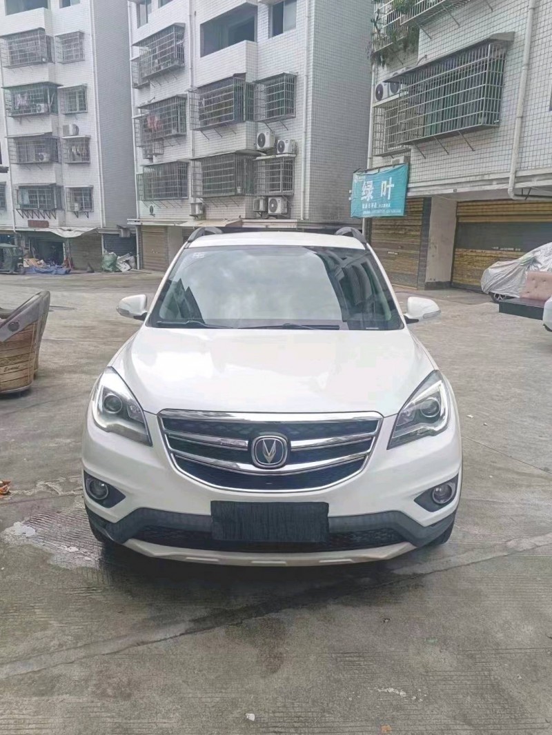 东营17年长安汽车CS351