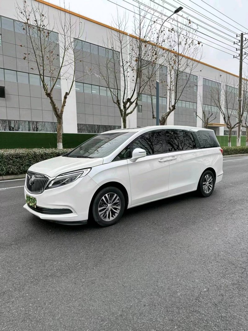 宿迁19年别克GL83