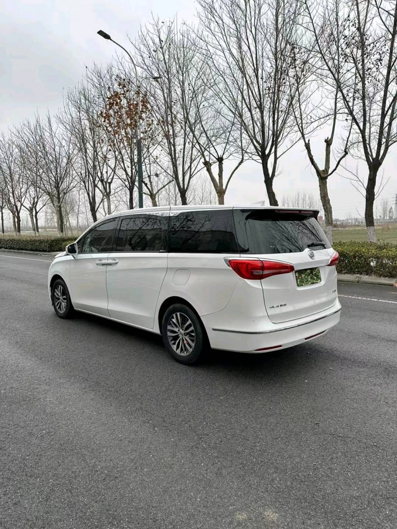 宿迁19年别克GL88