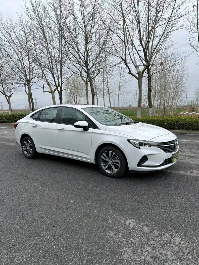 宿迁23年别克威朗2