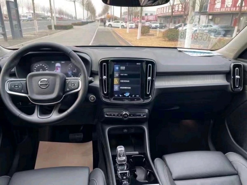 枣庄21年沃尔沃XC405