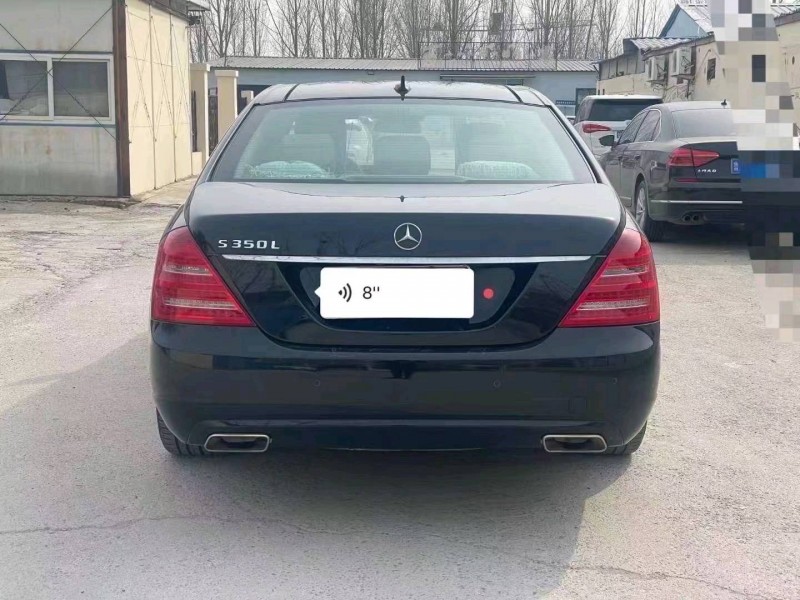 东营11年奔驰S5