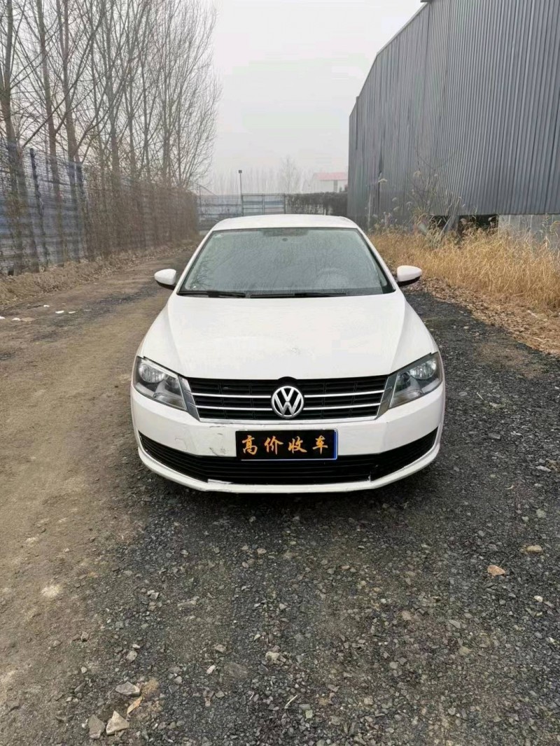 东营17年大众朗逸1