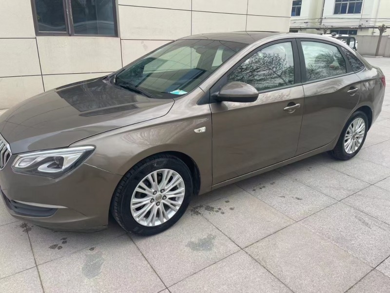 保定16年别克英朗3