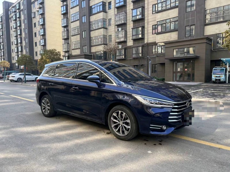 徐州19年比亚迪宋3