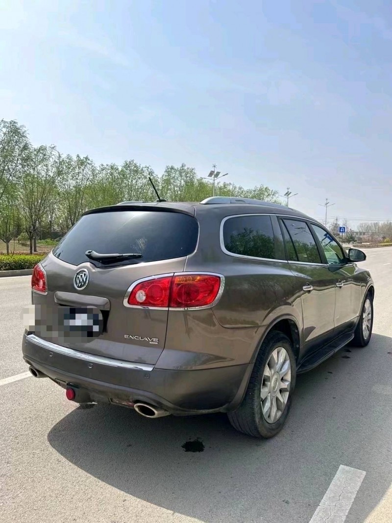 枣庄13年别克昂科雷9