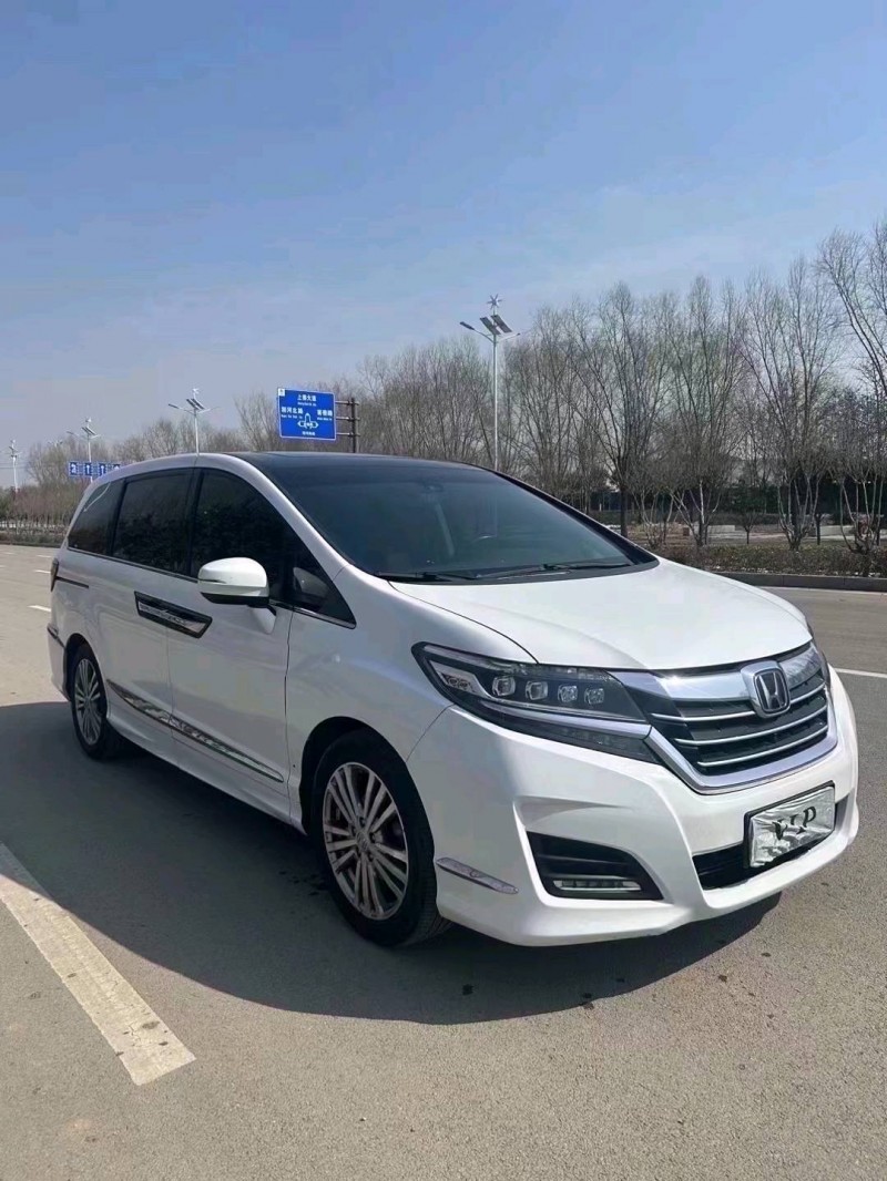 枣庄19年本田艾力绅2