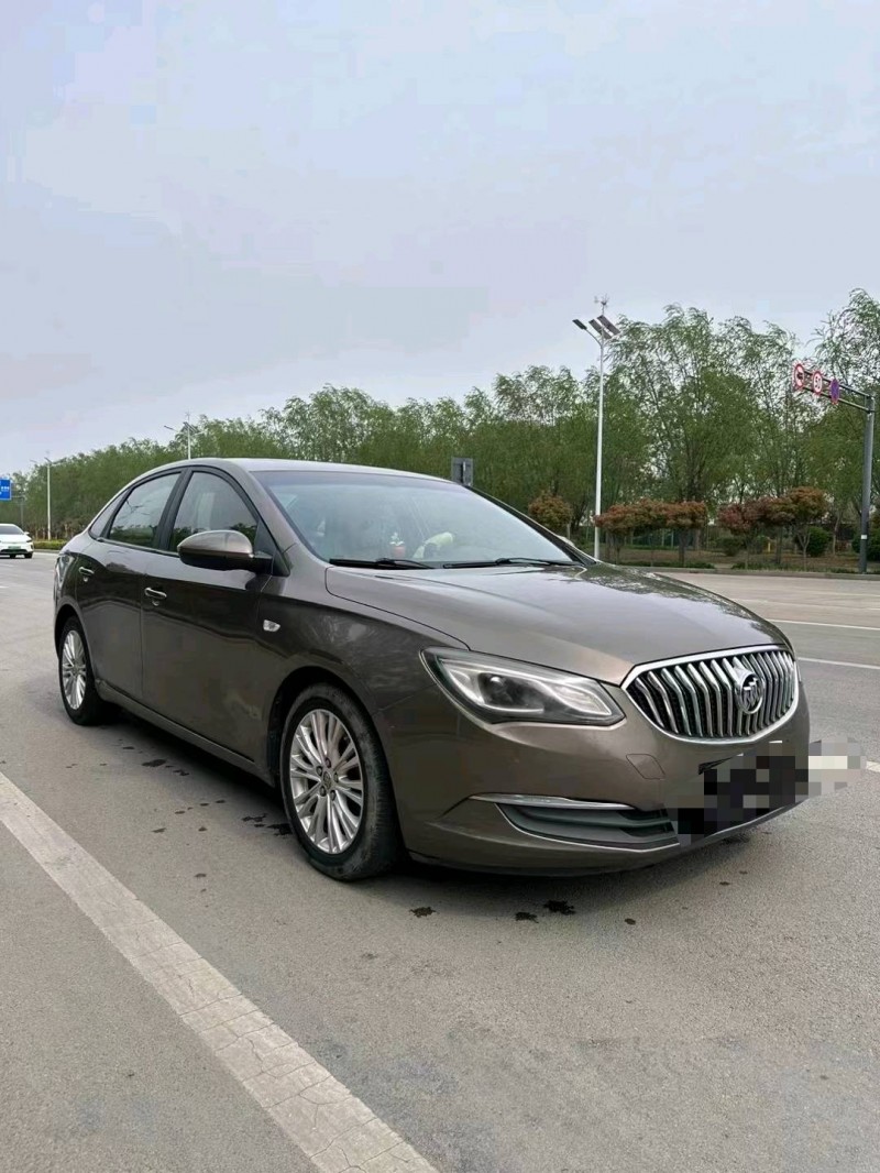 枣庄15年别克英朗2