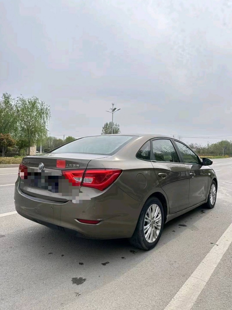 枣庄15年别克英朗8