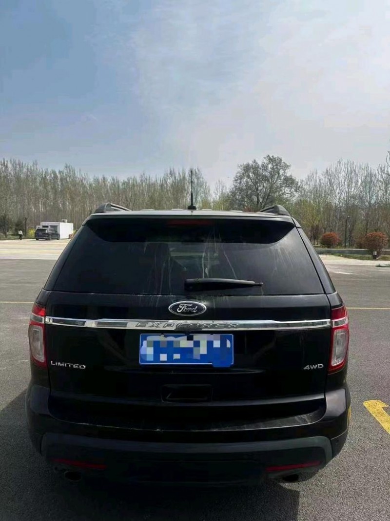 聊城15年福特探险者6