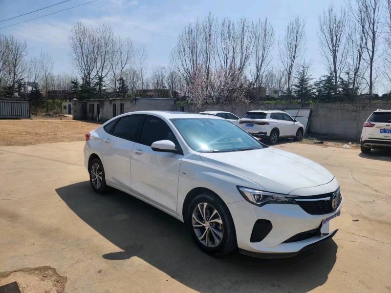 青岛22年别克威朗2