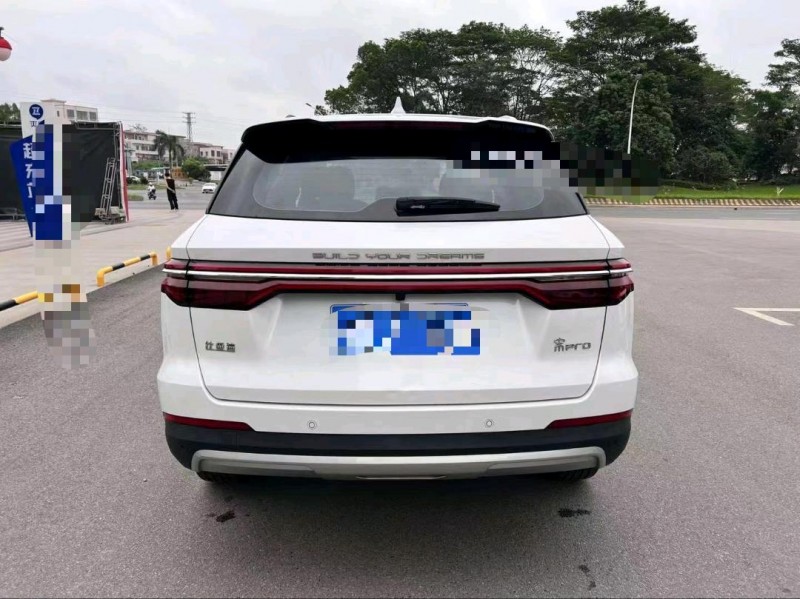 佛山20年比亚迪宋9