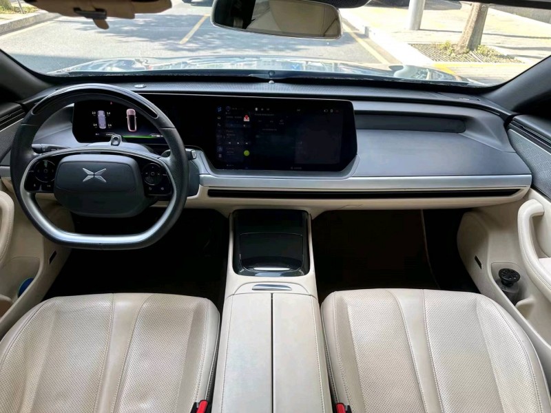 廣州21年小鵬汽車p75