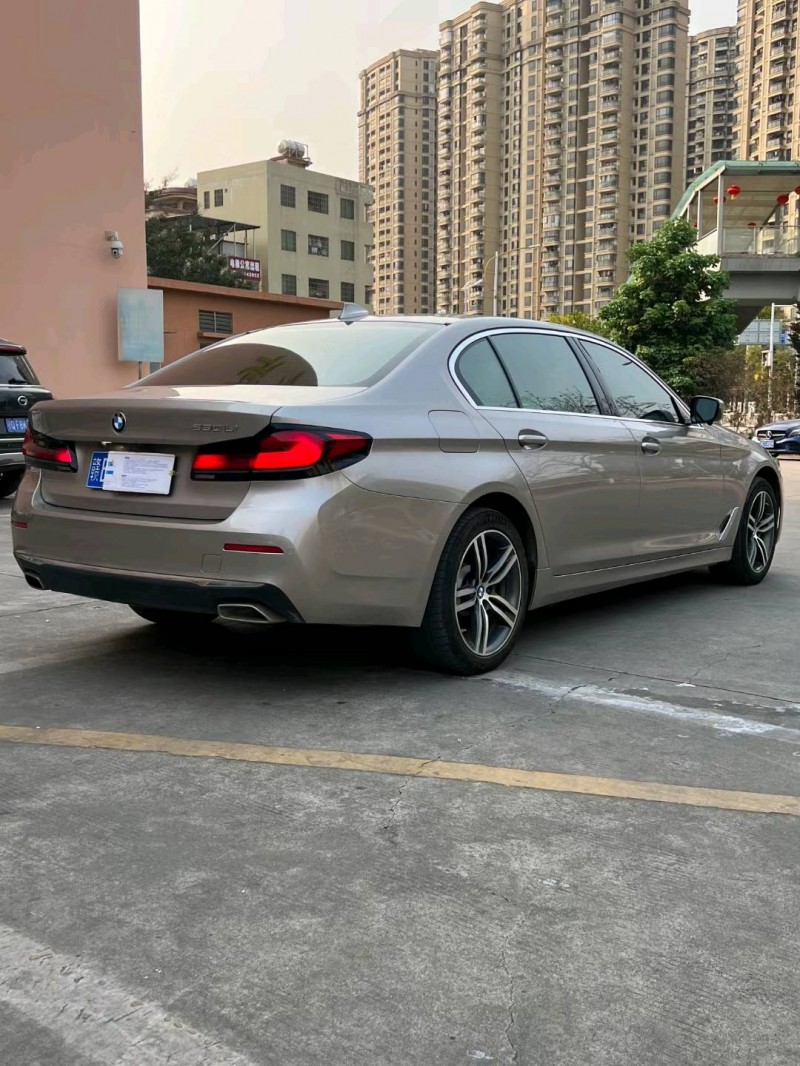 佛山21年宝马5系5