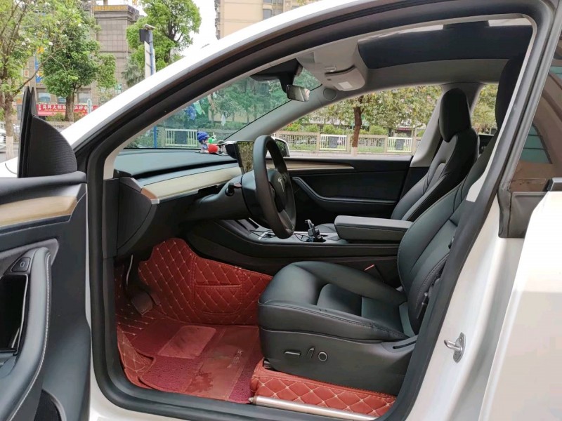 中山22年特斯拉MODEL Y4