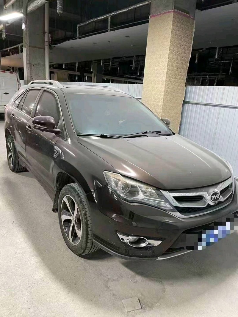 东营15年比亚迪S72