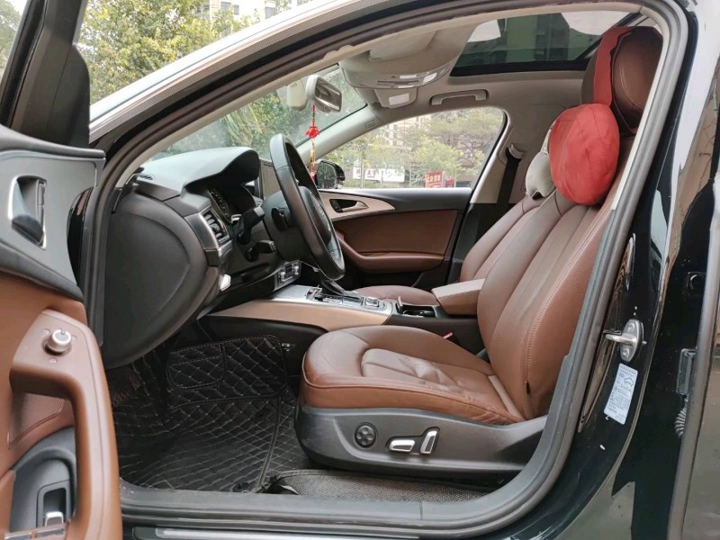 佛山17年奥迪A4L5