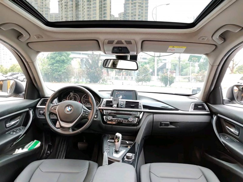 佛山16年宝马3系8