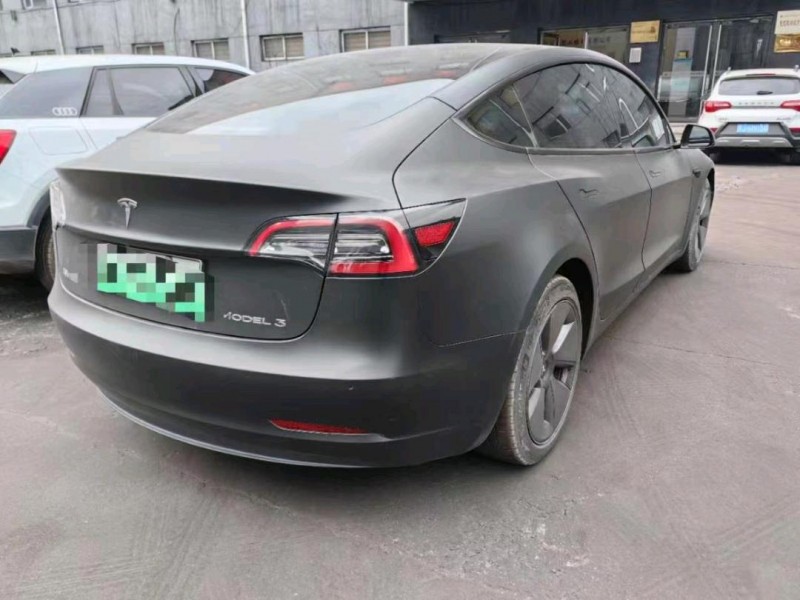 晉城21年特斯拉MODEL 37