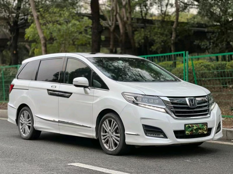 东莞16年本田艾力绅2