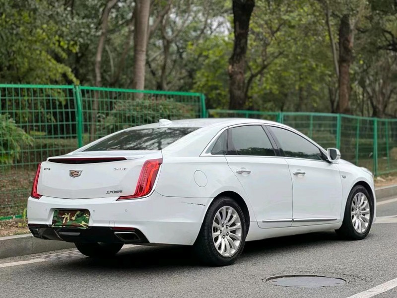 东莞19年凯迪拉克XTS8