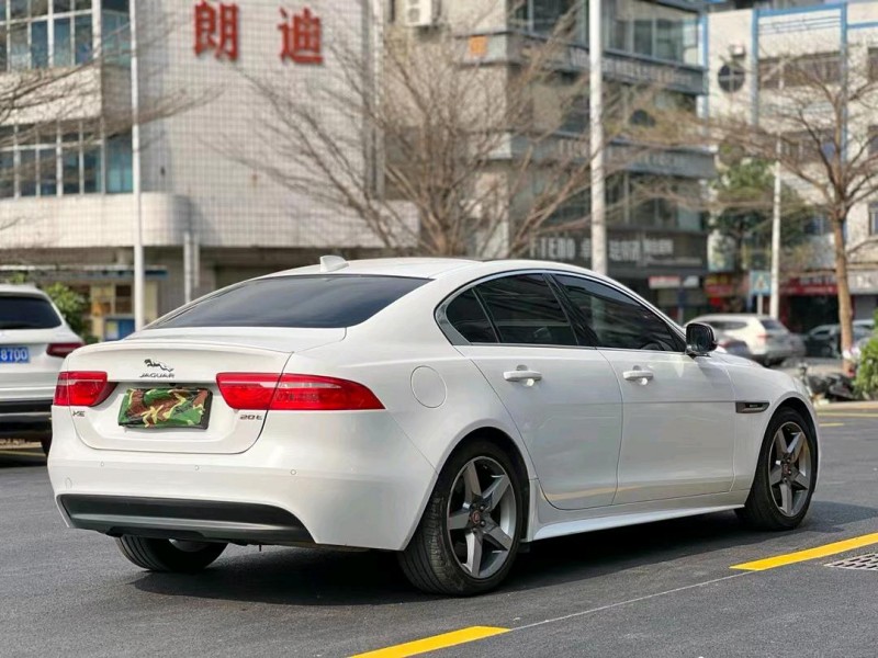 东莞16年捷豹XE8