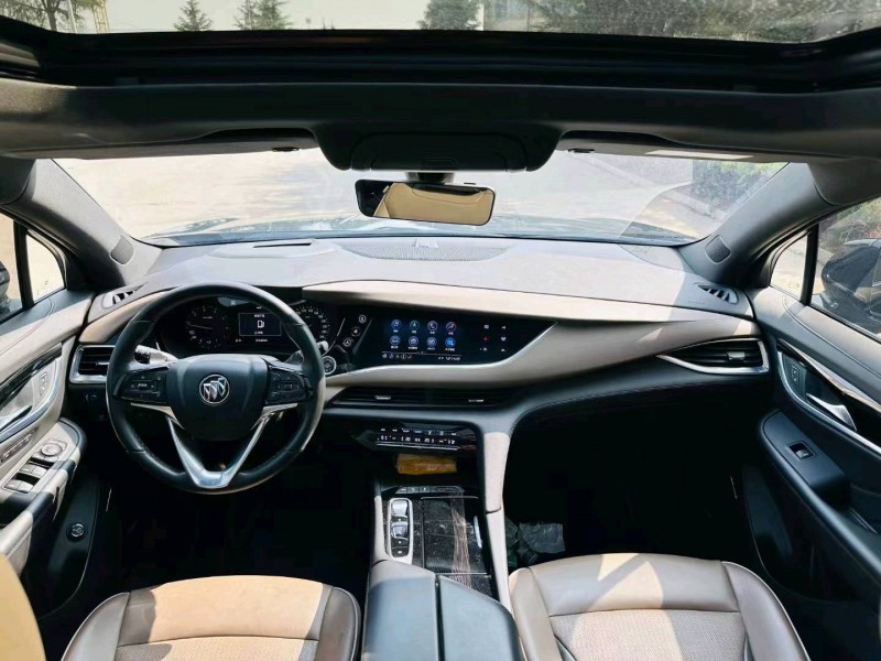 东营22年别克昂科旗4