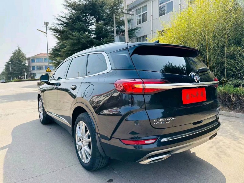 东营22年别克昂科旗7