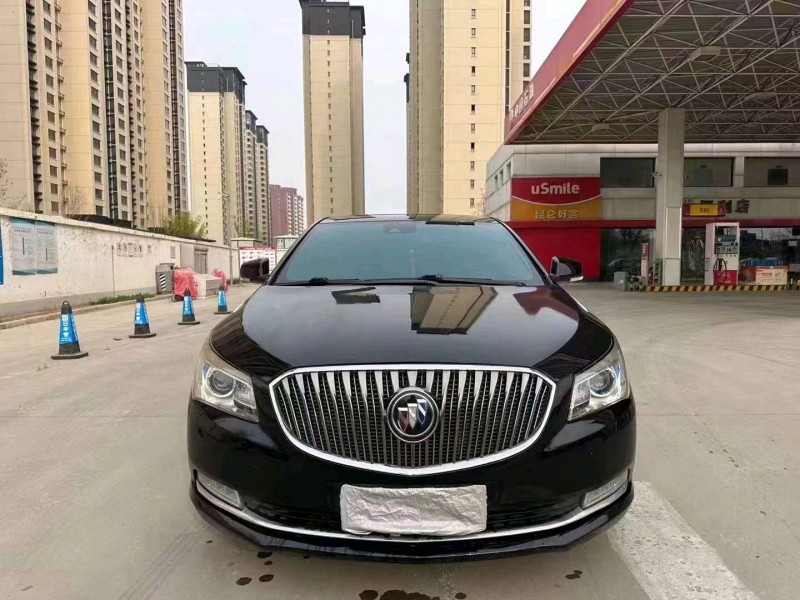 邢台15年别克君越1