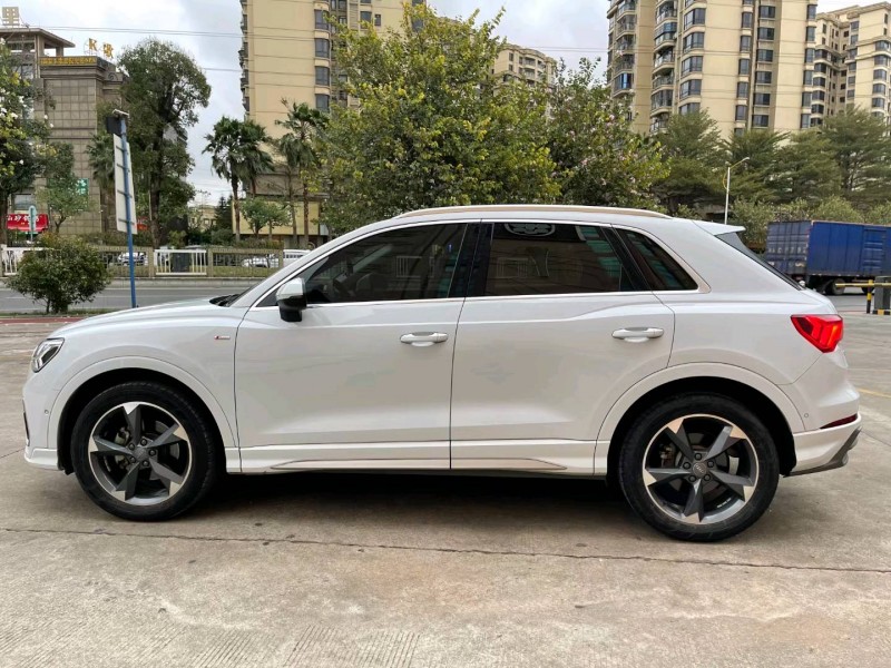 佛山21年奥迪Q33