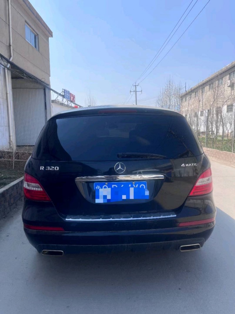 临沂17年奔驰R6